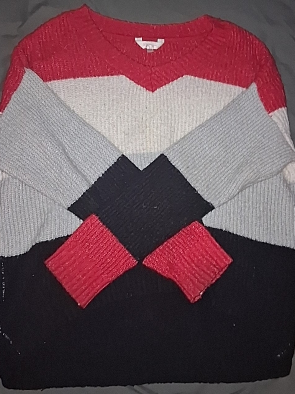 No Boundaries Colorblock V-Neck Sweater - Red, Cream, Gray, Black